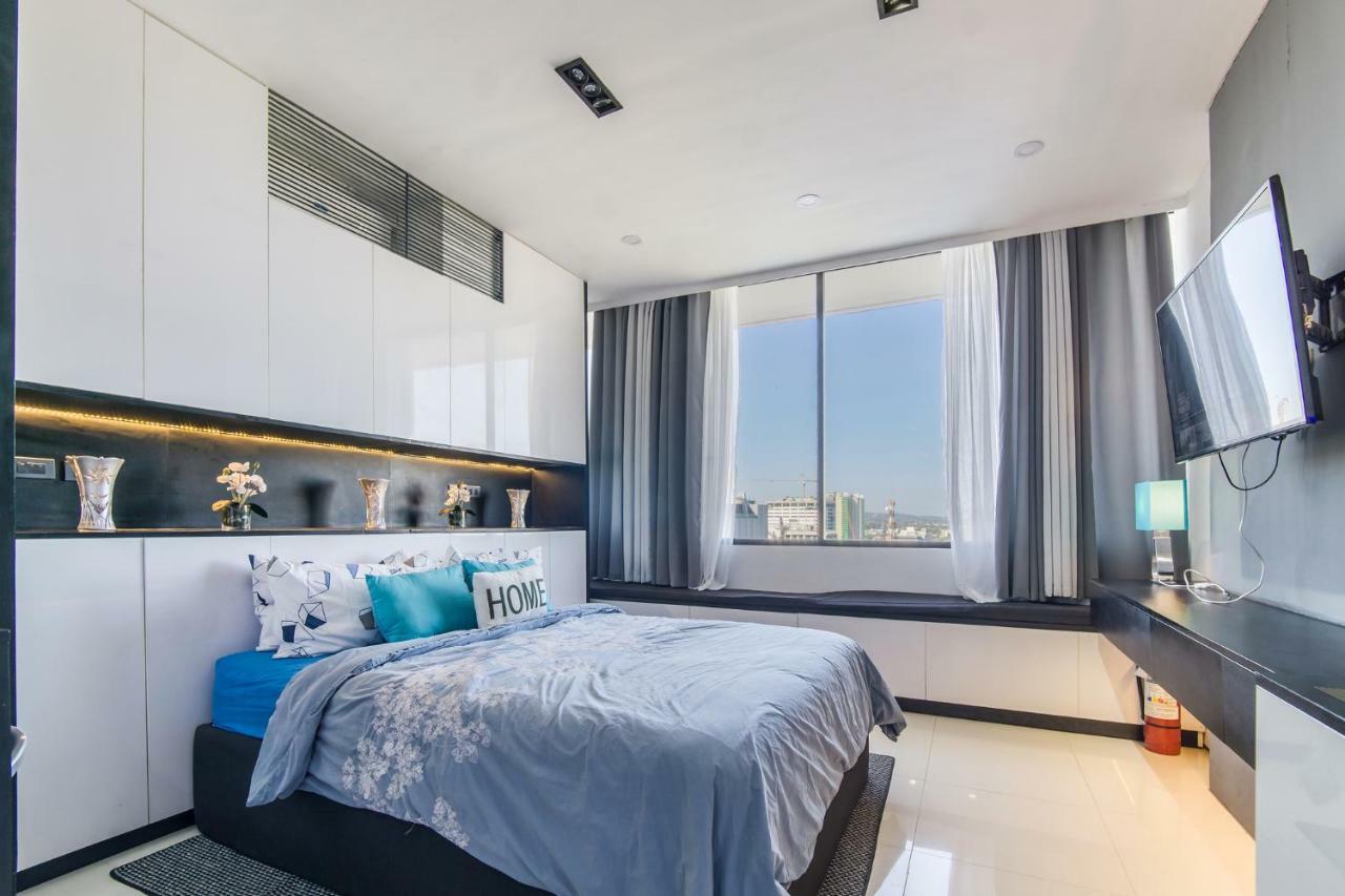 Free Netflix Condo Near It Park With 32-Inch Samsung Hdtv Cebu Extérieur photo